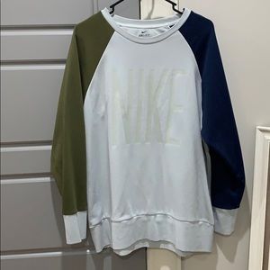 Nike sweatshirt